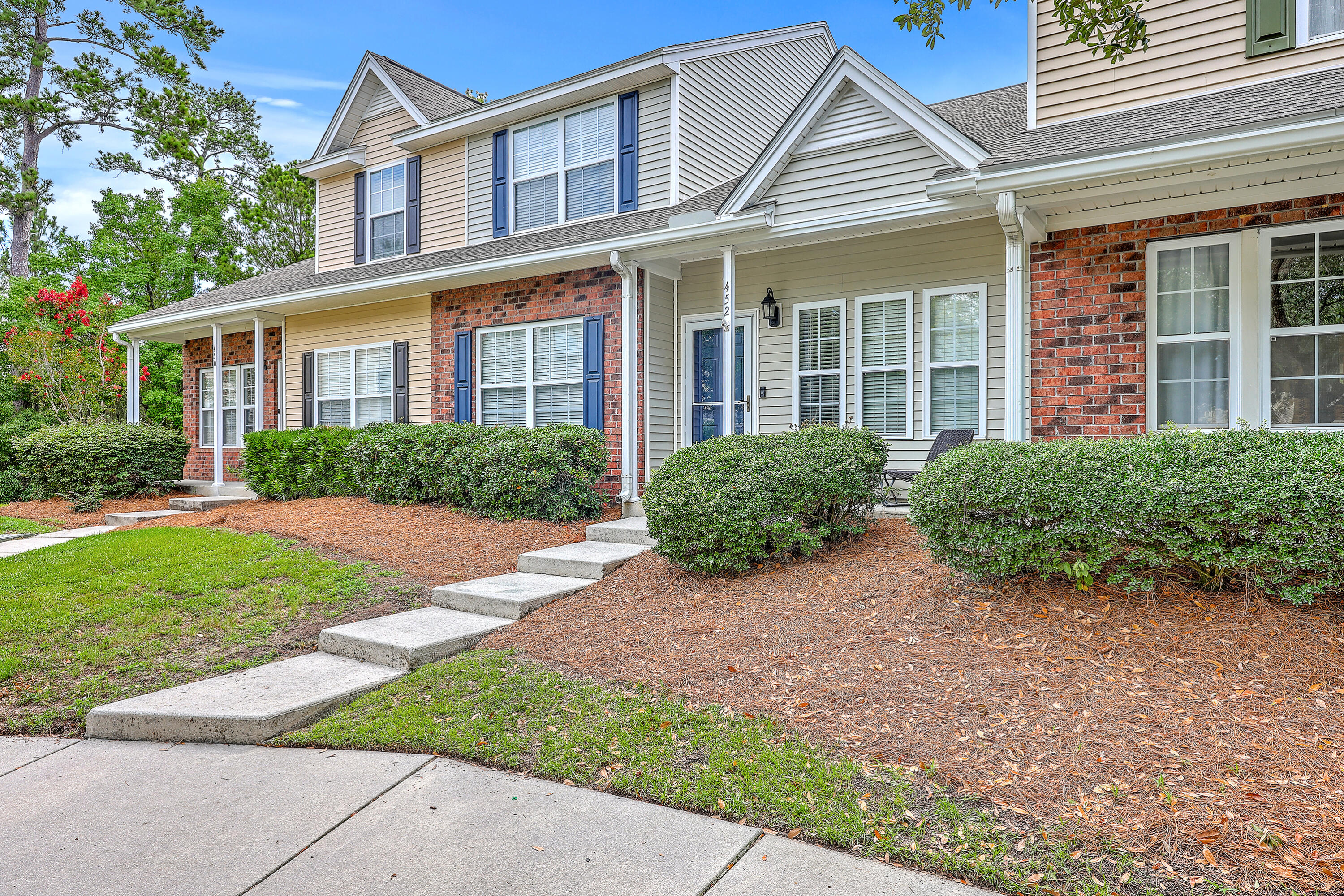 452 Doane Way