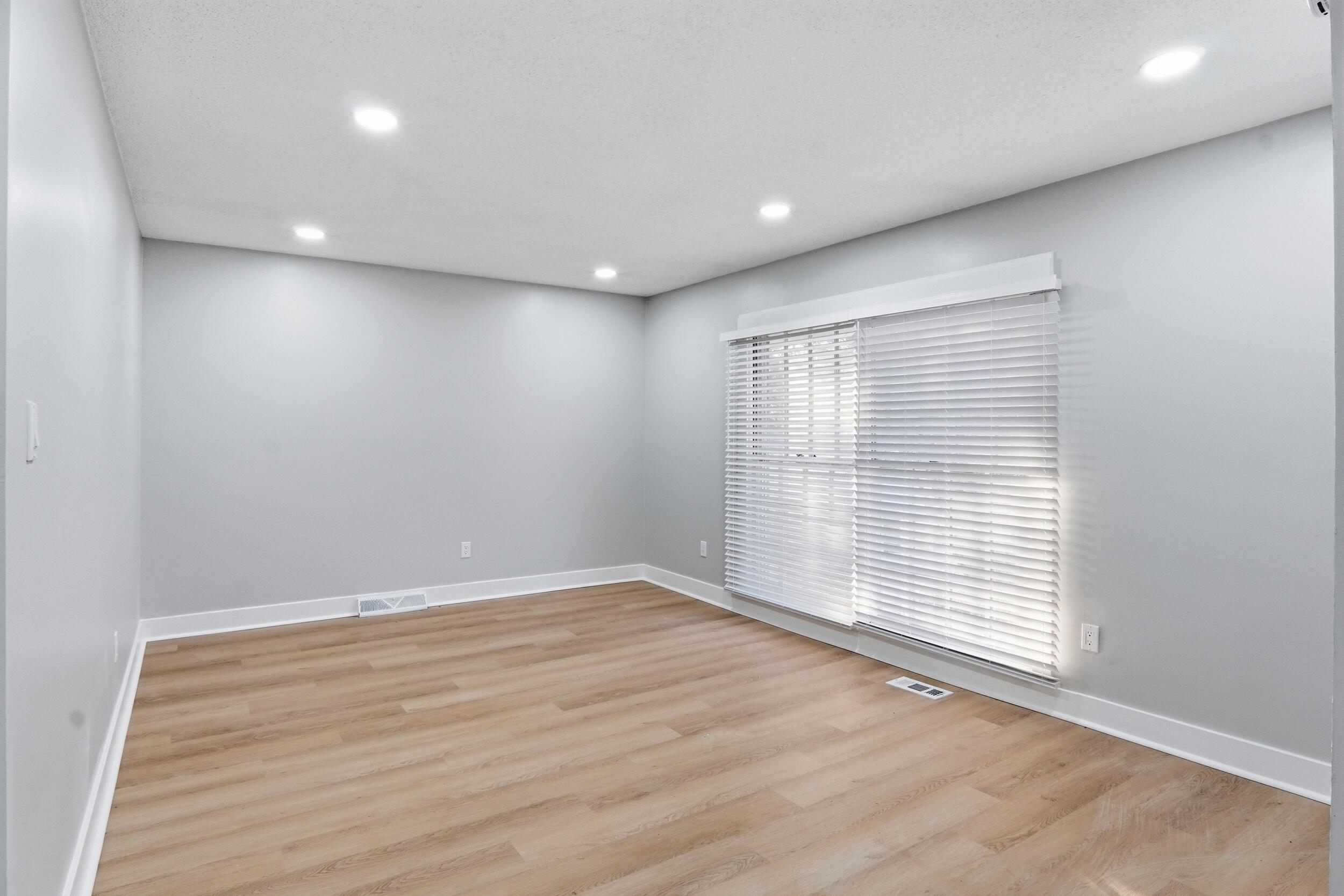 3358 Mountainbrook Avenue