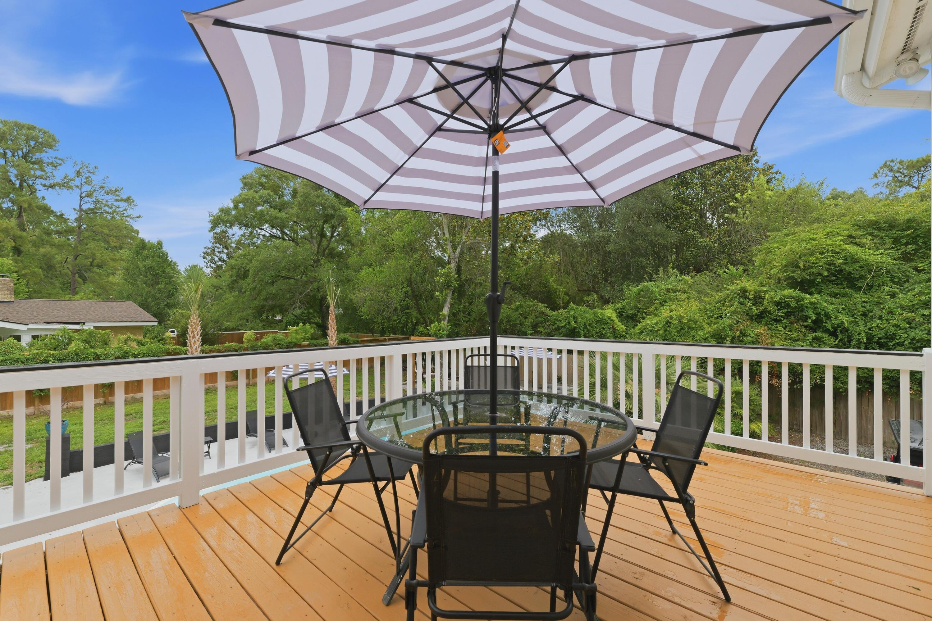 206 Clifton St, Summerville, SC, 29483, USA, 4 Bedrooms Bedrooms, ,5 BathroomsBathrooms,Residential,Active,206 Clifton St,26017773
