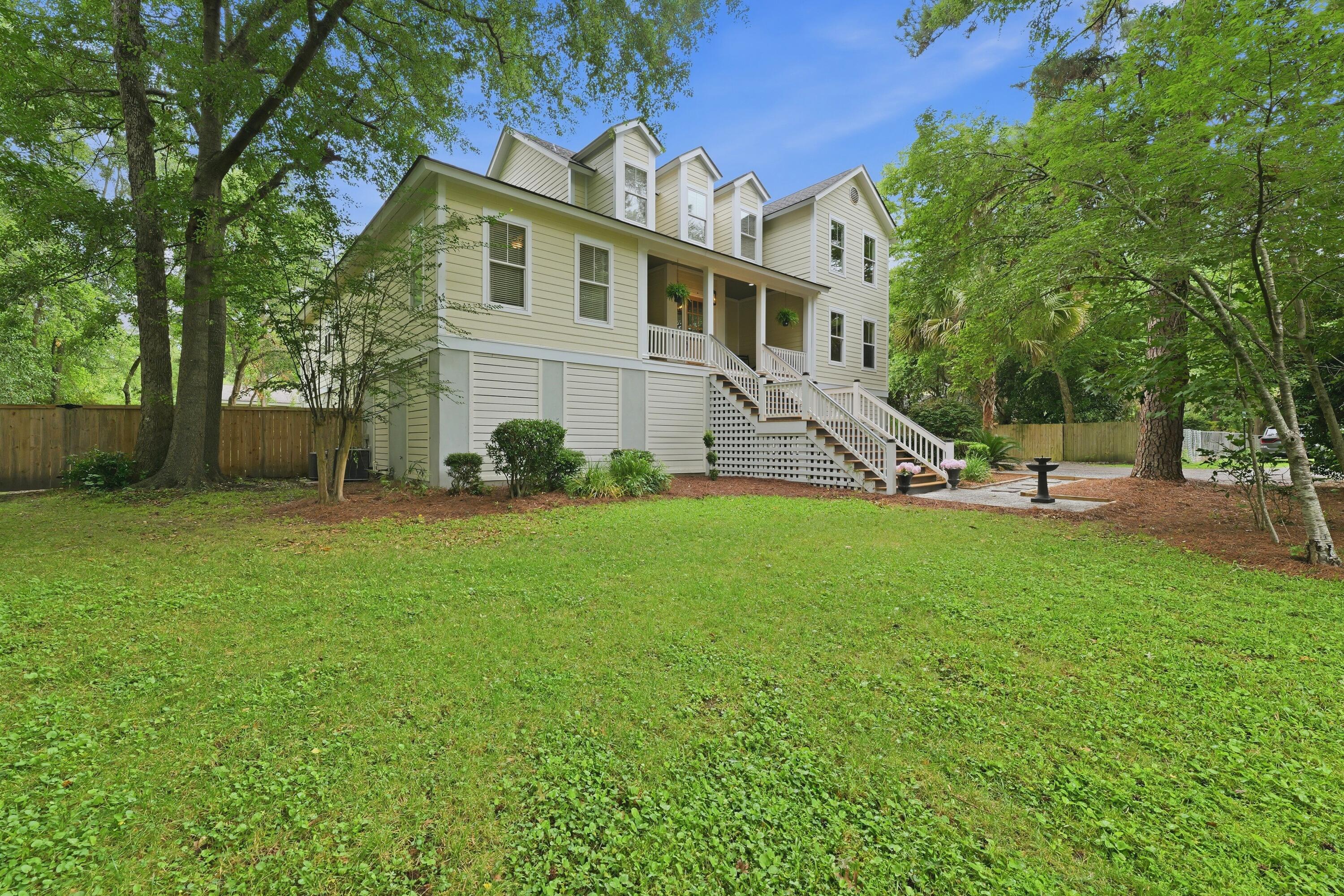 206 Clifton St, Summerville, SC, 29483, USA, 4 Bedrooms Bedrooms, ,5 BathroomsBathrooms,Residential,Active,206 Clifton St,26017773