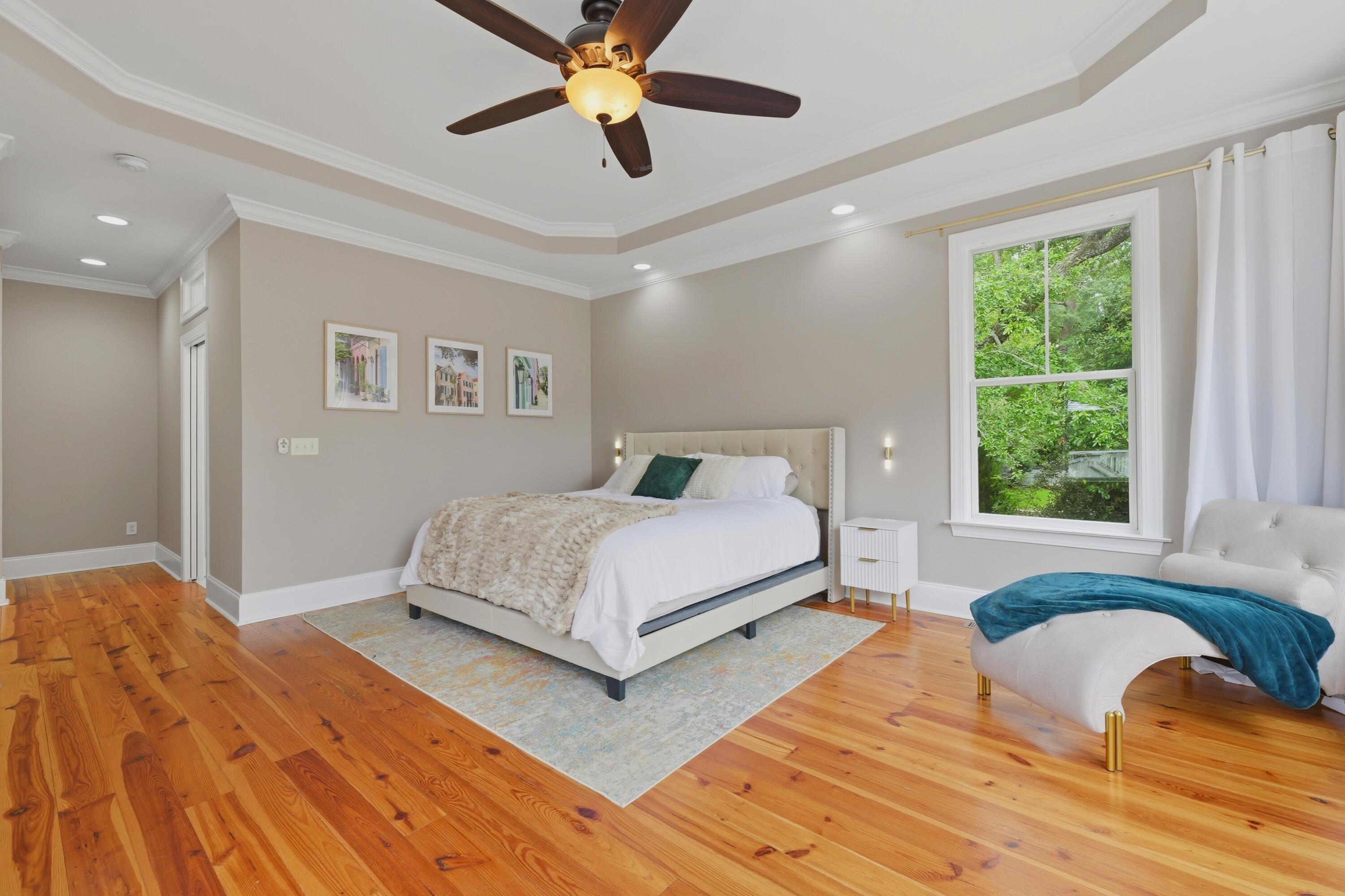 206 Clifton St, Summerville, SC, 29483, USA, 4 Bedrooms Bedrooms, ,5 BathroomsBathrooms,Residential,Active,206 Clifton St,26017773