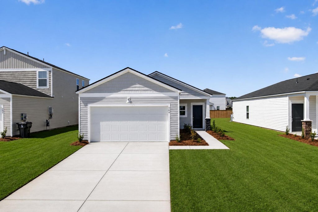 Photo of 364 Pine Crest View Drive, Summerville, SC 29486 (MLS # 26017182)
