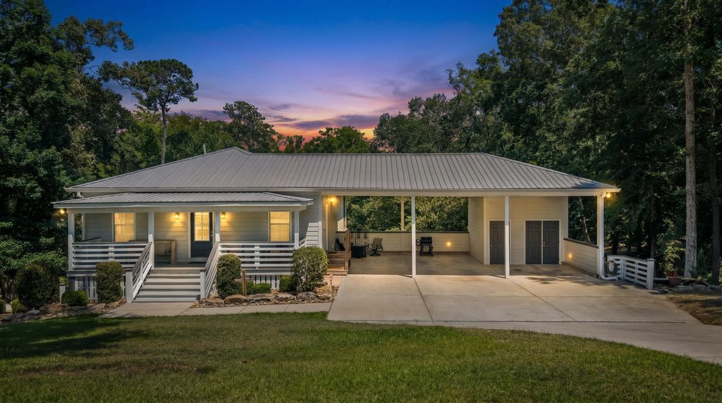 Photo of 287 Santee Drive, Santee, SC 29142 (MLS # 26019833)