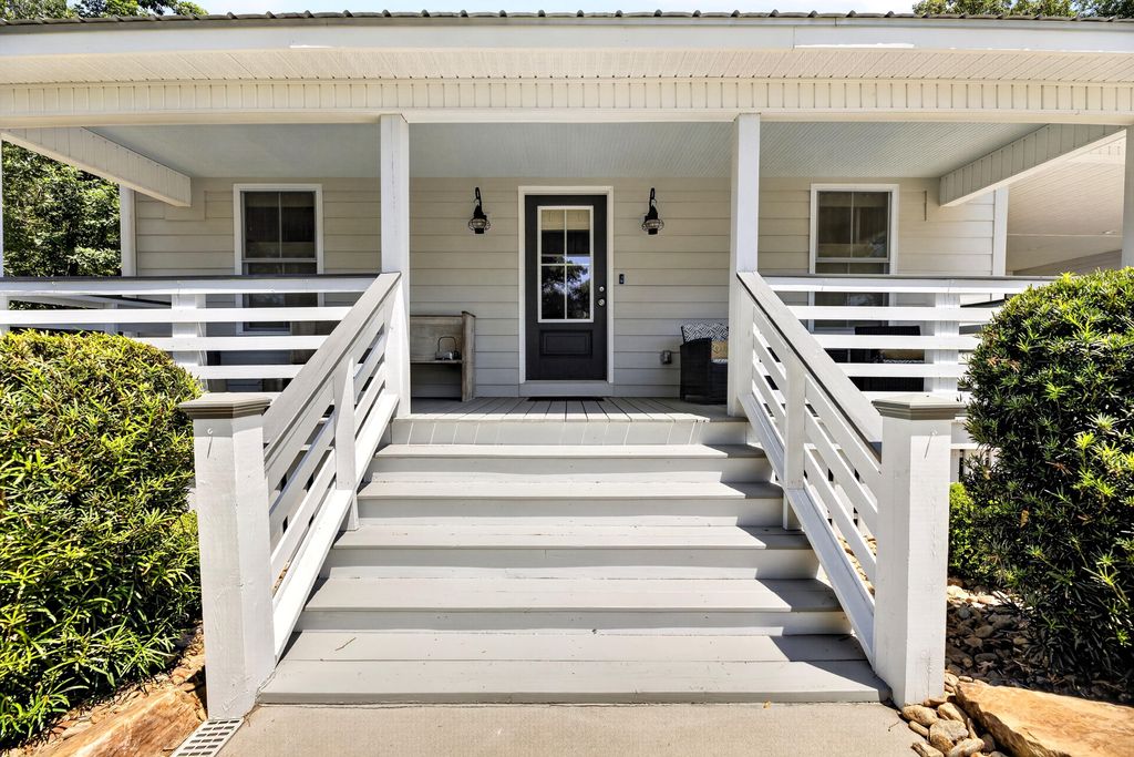 Photo of 287 Santee Drive, Santee, SC 29142 (MLS # 26019833)