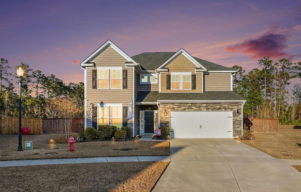 Photo of 329 Firewheel Court, Summerville, SC 29486 (MLS # 26000036)