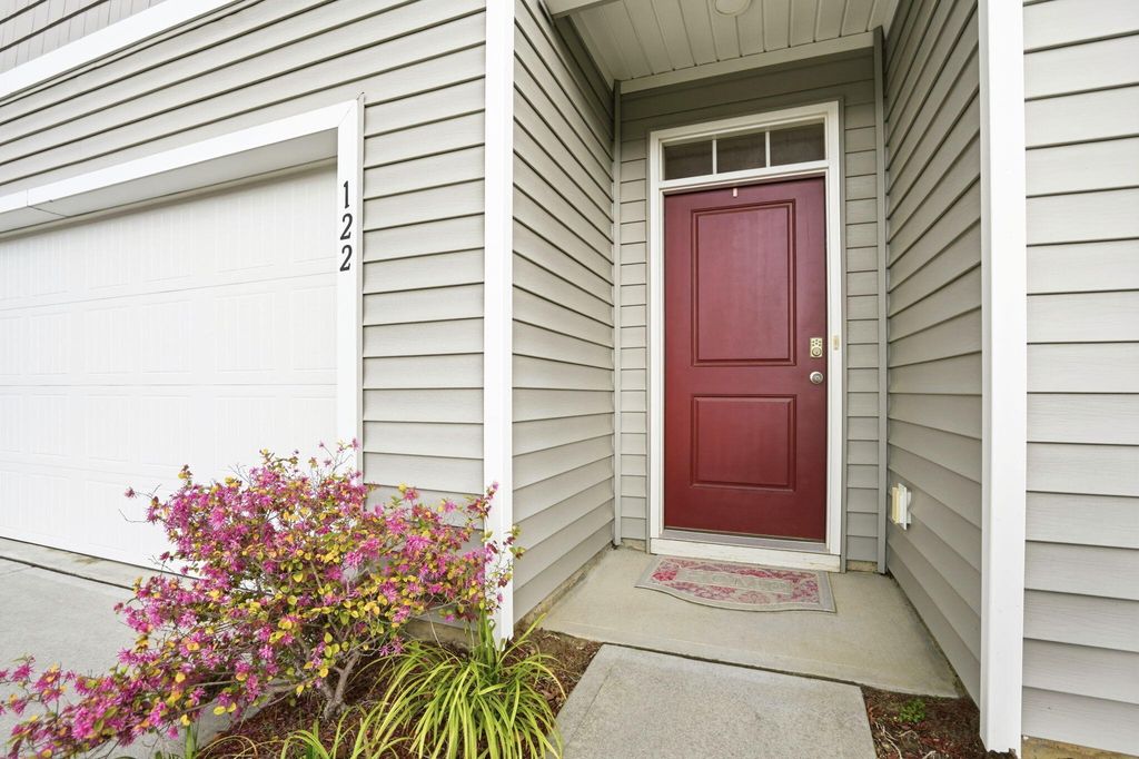 Photo of 122 Oakwood Boulevard, Summerville, SC 29486 (MLS # 26007308)