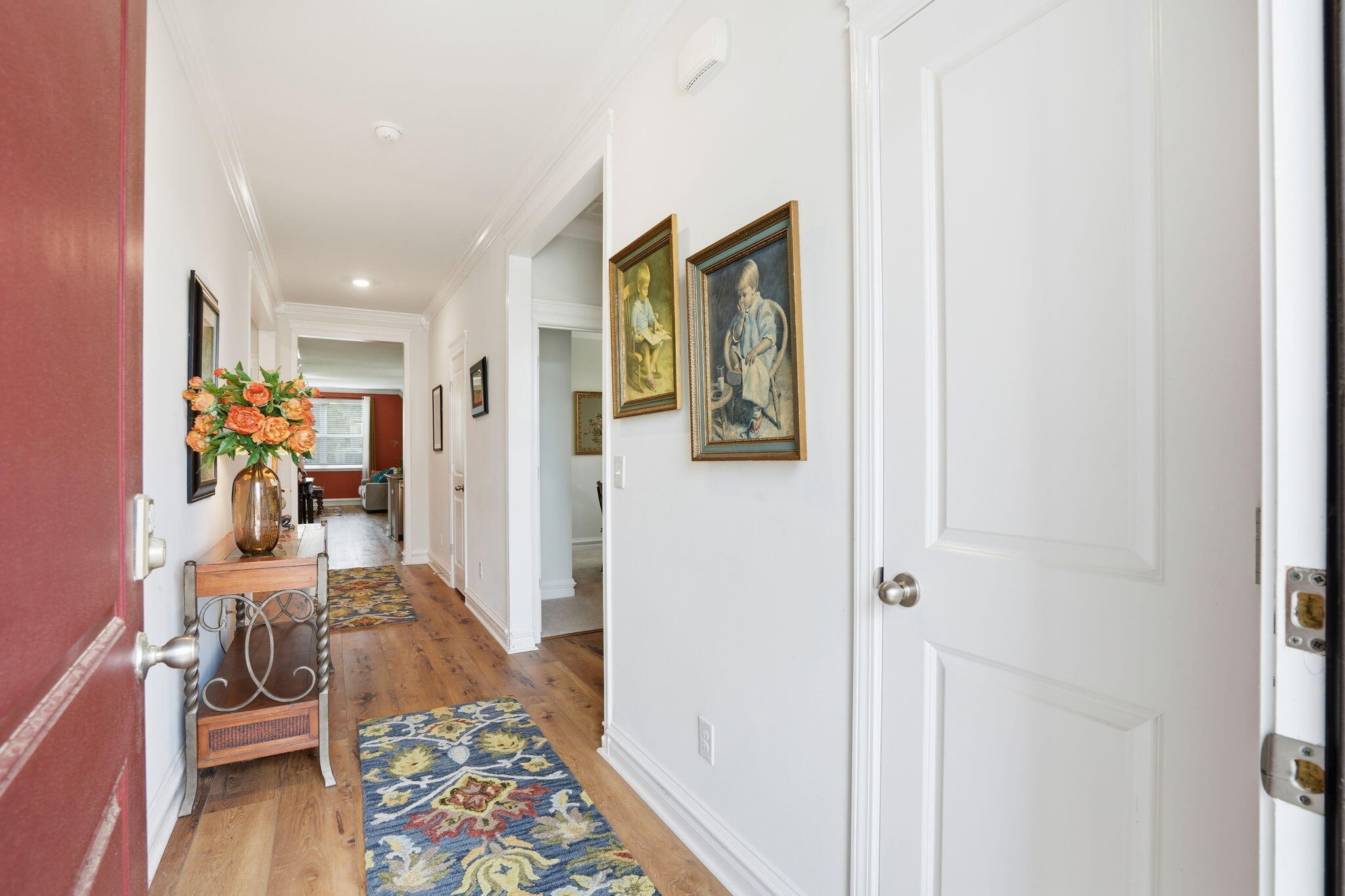 122 Oakwood Boulevard