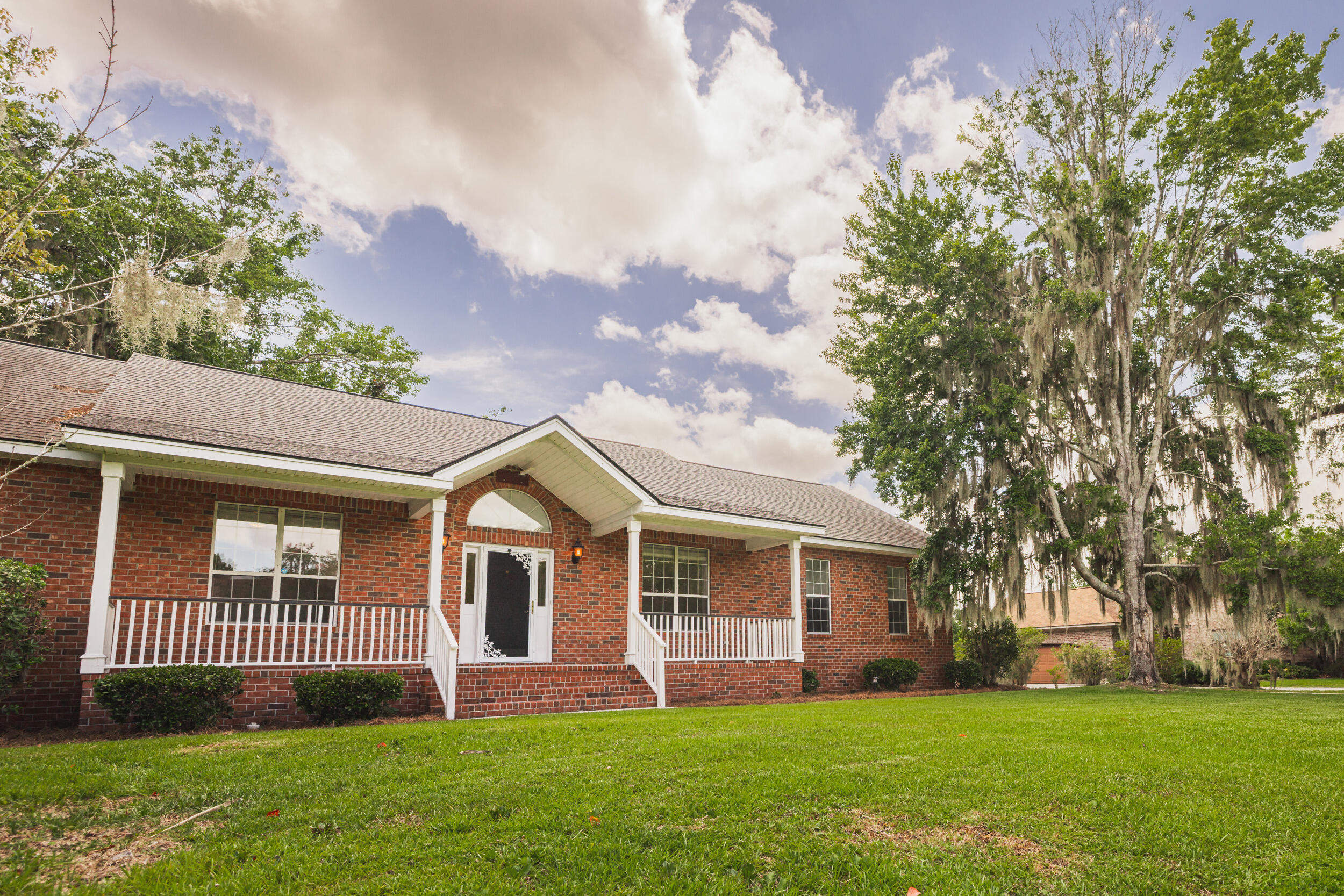 2907 Foxhall Road