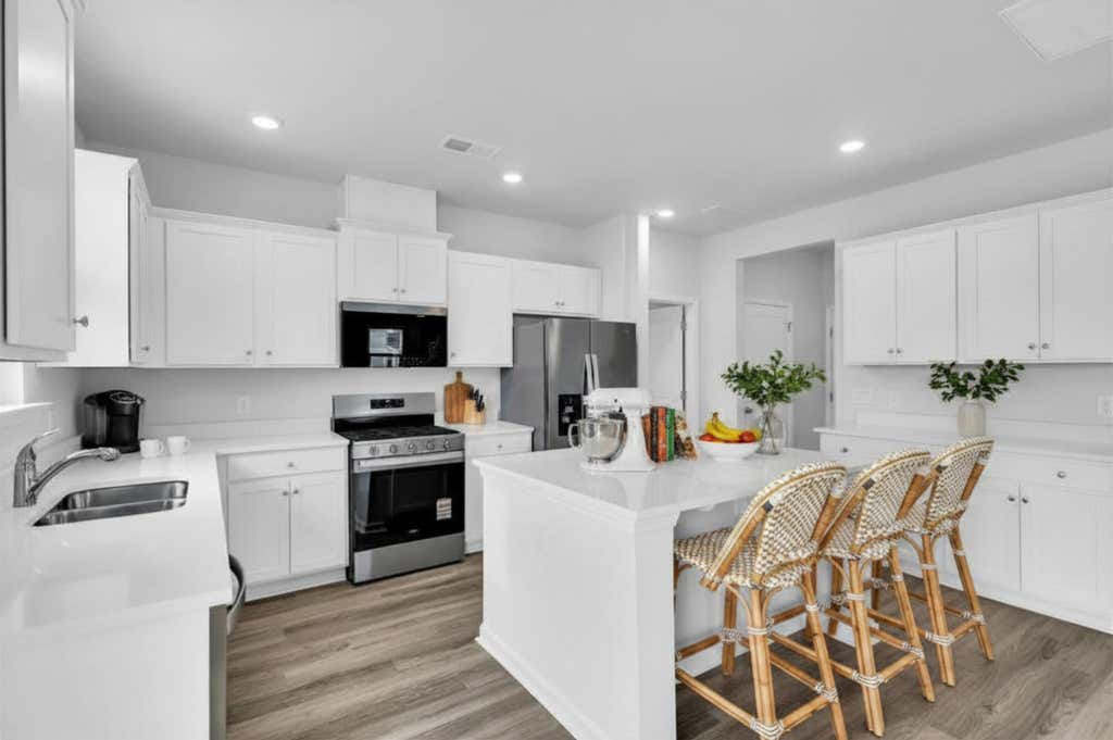Photo of 510 Tulip Poplar Drive, Moncks Corner, SC 29461 (MLS # 26016865)