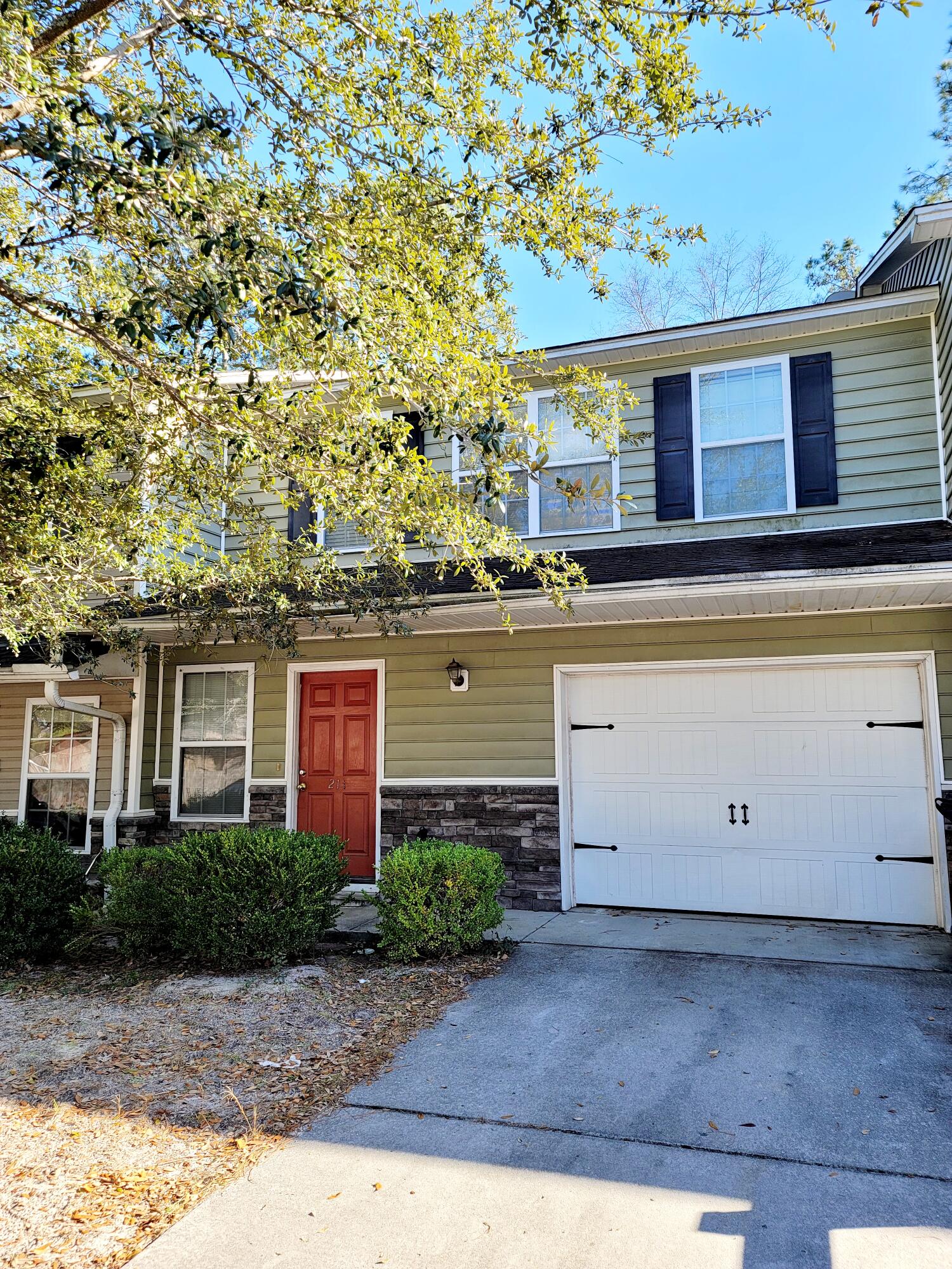 211 Tyner Trail