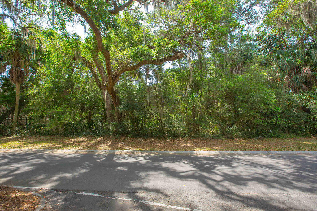 2705 Seabrook Island Road