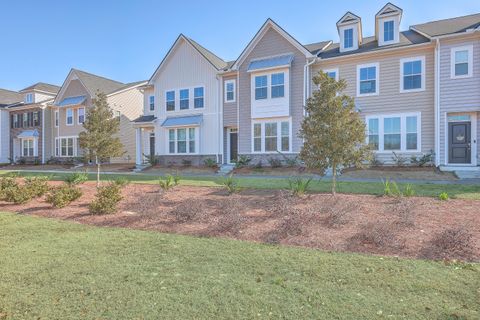 A home in Summerville