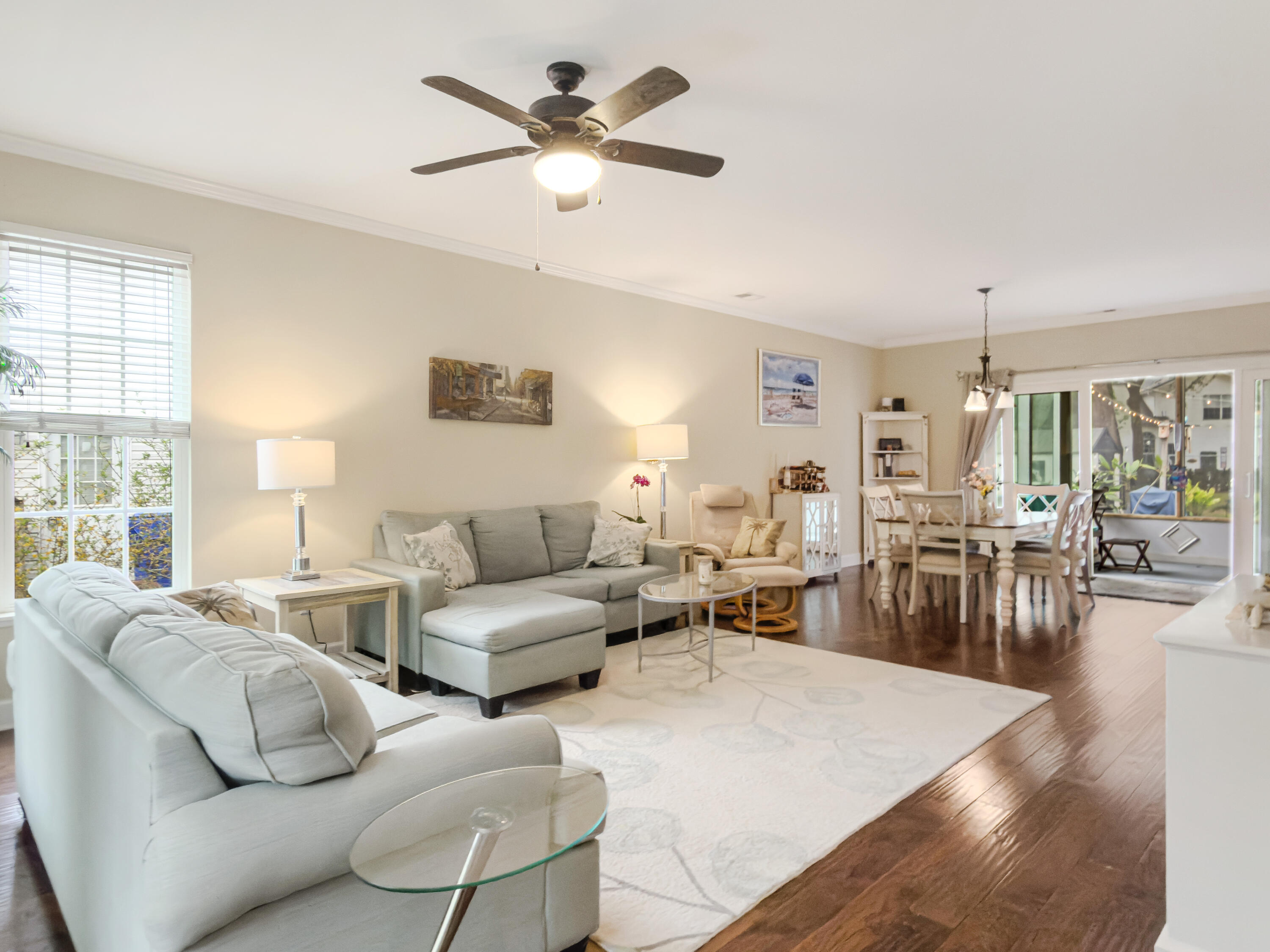 700 Majestic Oaks Drive