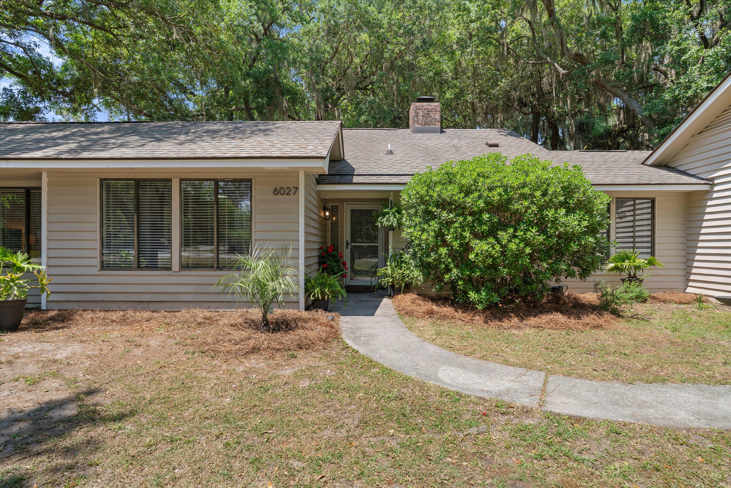 6027 Vaux Road