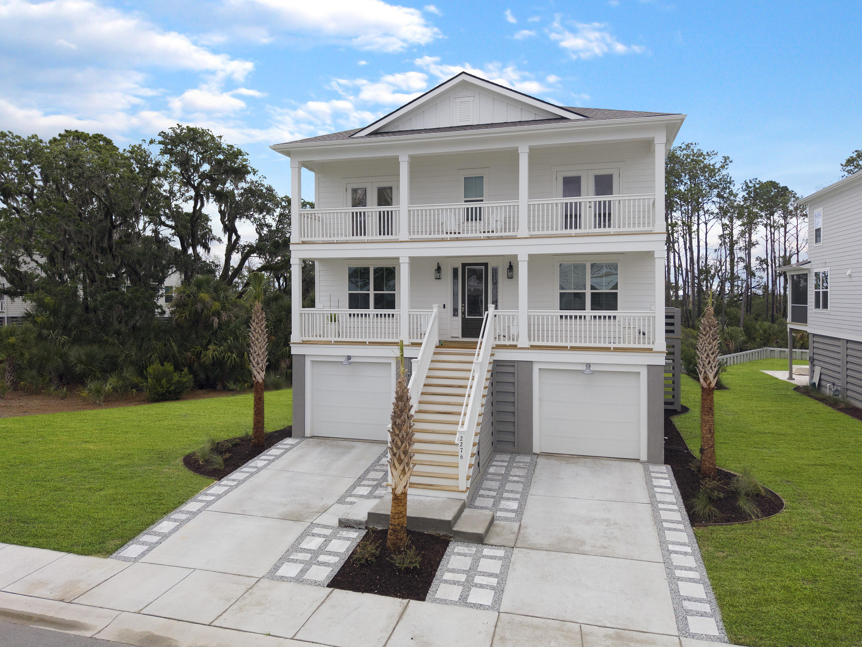 2276 Minifarm Way
