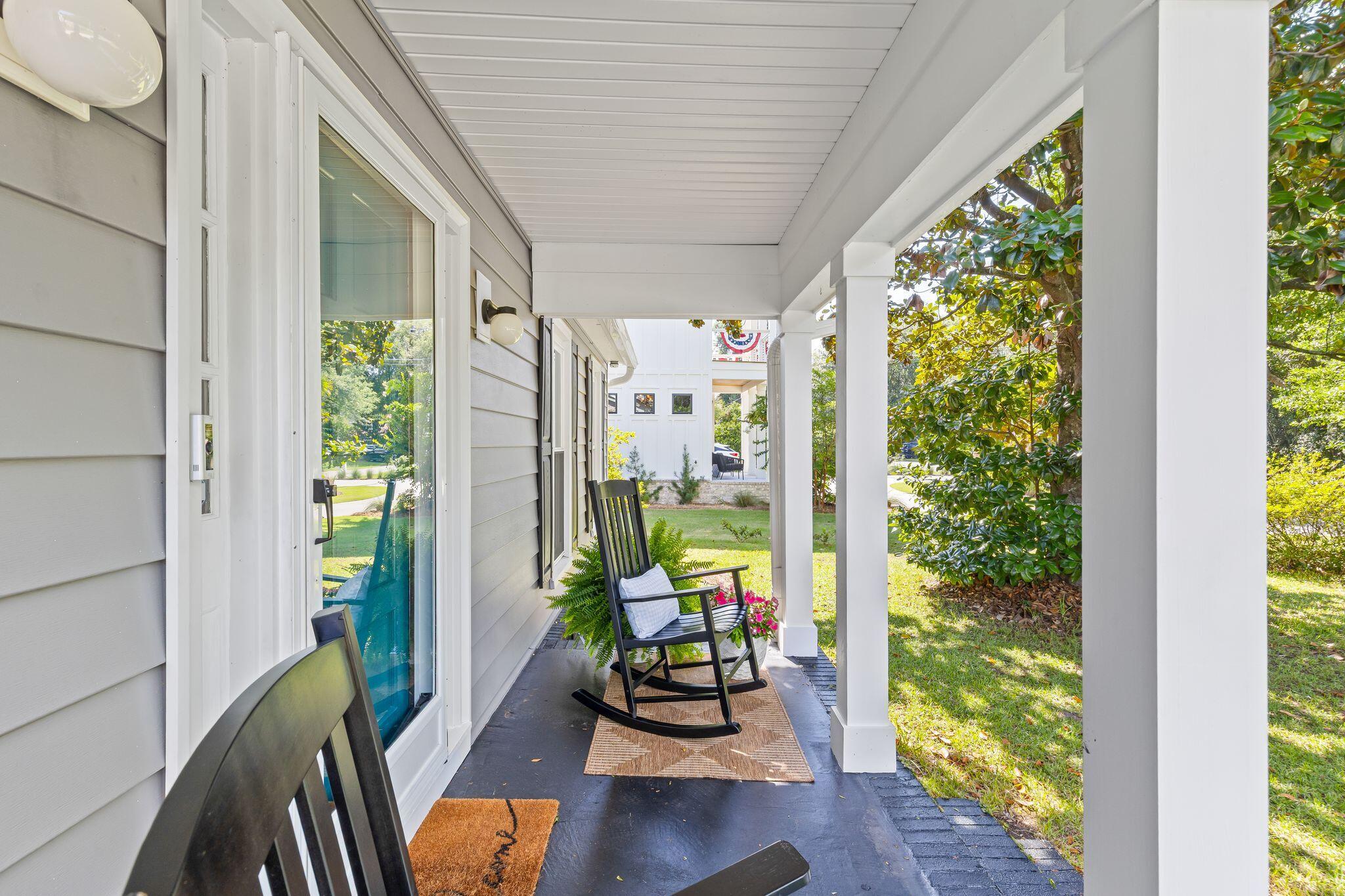 317 Hawthorne Street