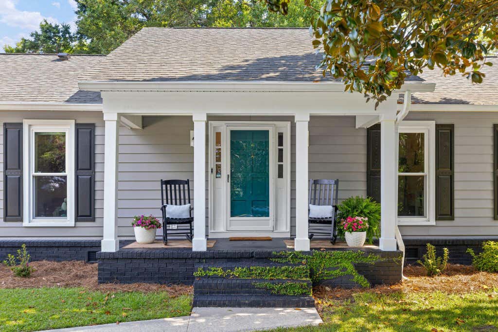 Photo of 317 Hawthorne Street, Mount Pleasant, SC 29464 (MLS # 26019075)