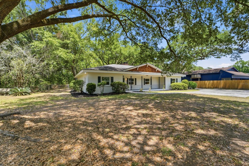 Photo of 6384 Sc 162, Hollywood, SC 29449 (MLS # 26014109)