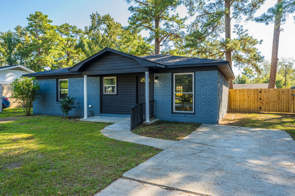 Photo of 504 Mary Scott Drive, Goose Creek, SC 29445 (MLS # 26028022)