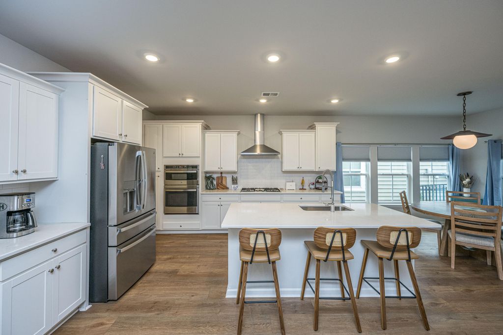 Photo of 1365 Locals Street, Summerville, SC 29485 (MLS # 26001266)