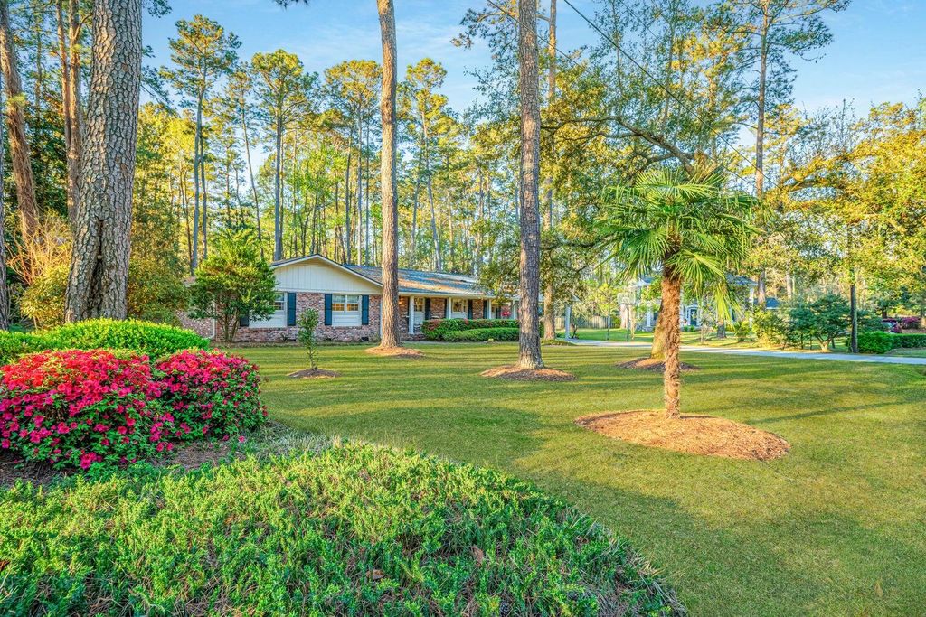 Photo of 112 Furlong Road, Summerville, SC 29483 (MLS # 25032090)