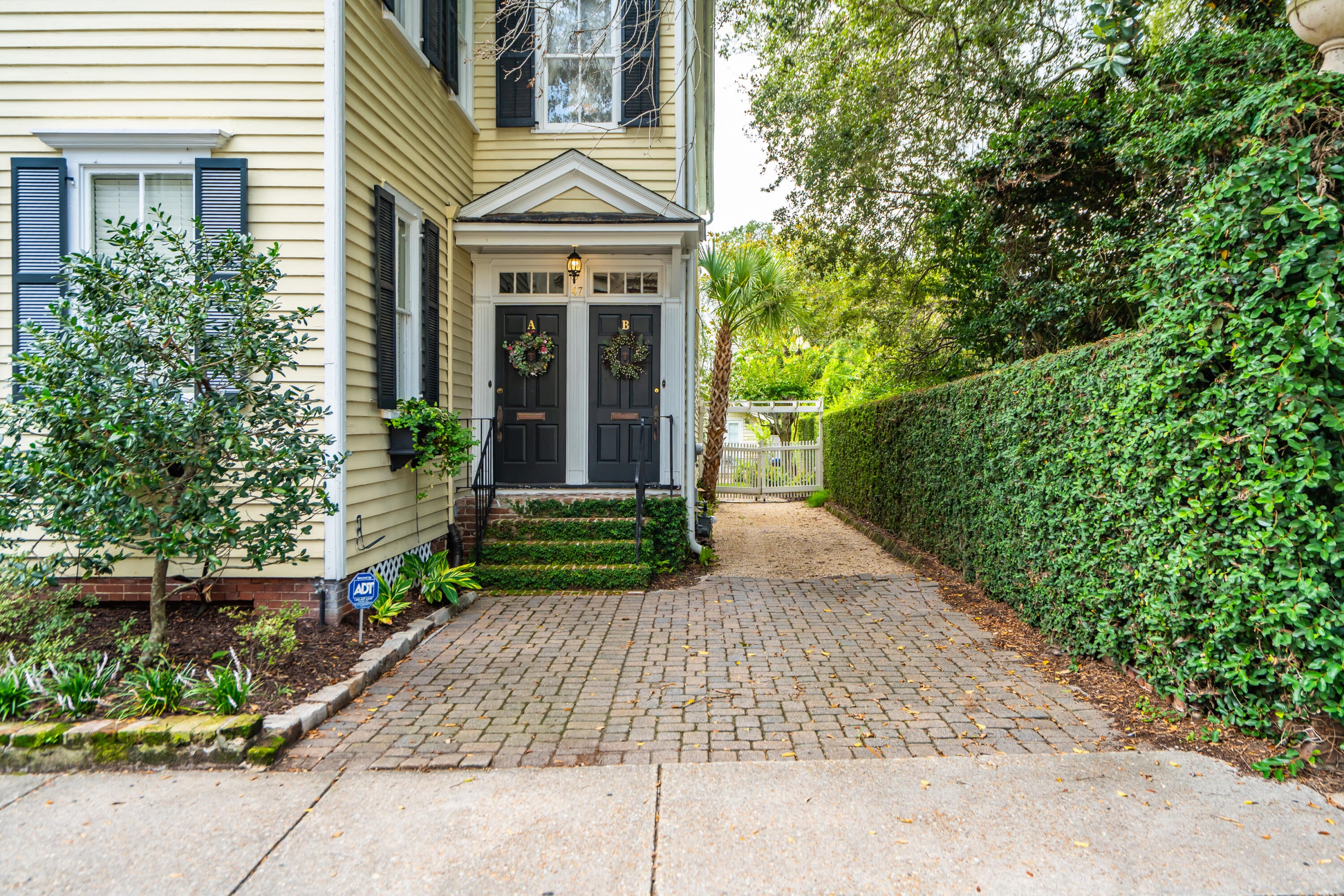 47 Queen Street Apt B