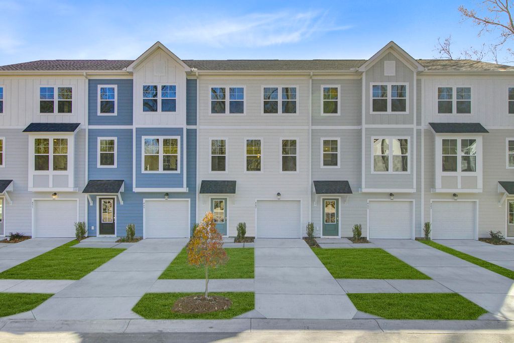 Photo of 465 Caledon Court, Johns Island, SC 29455 (MLS # 26013607)