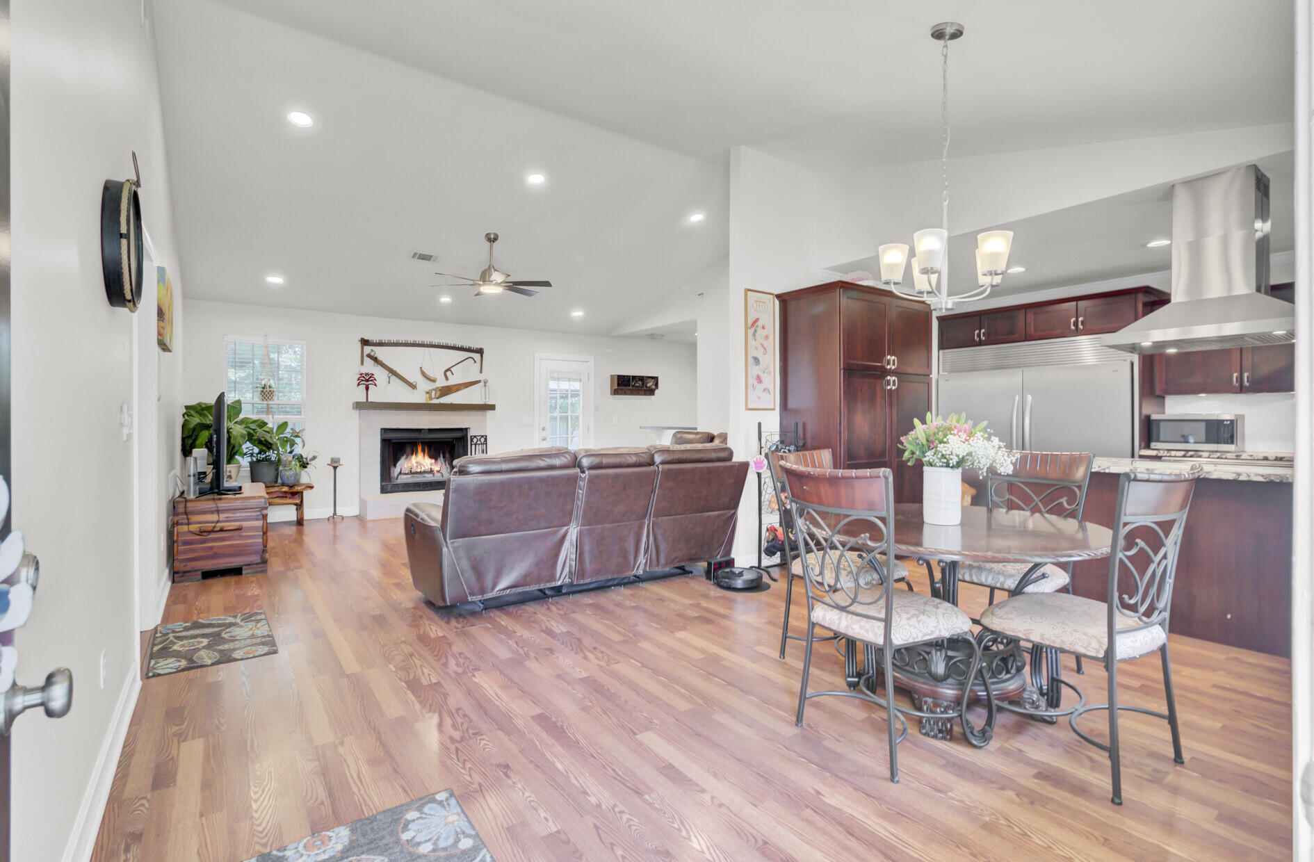 1236 Scotch Pine Lane