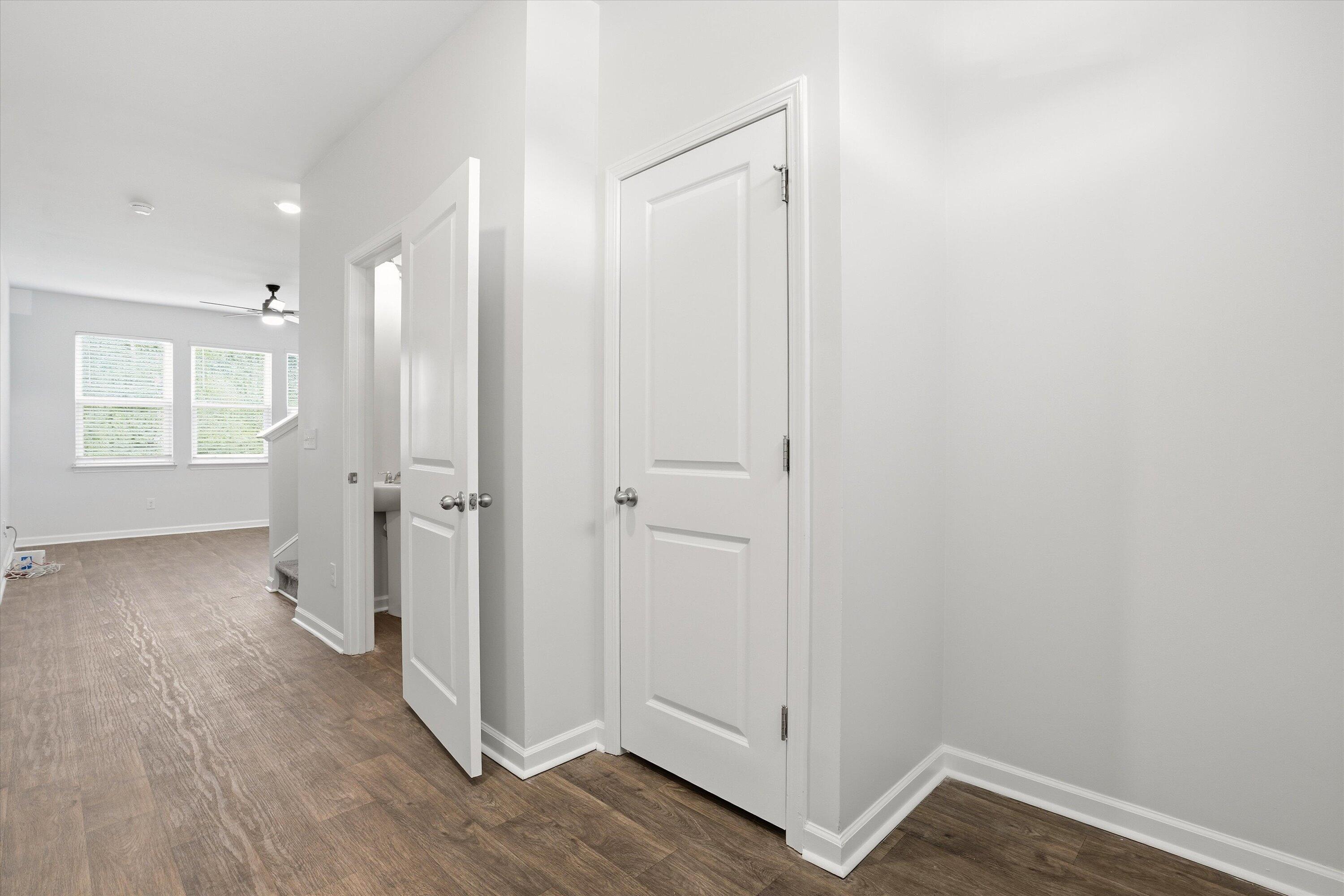 9773 Roseberry