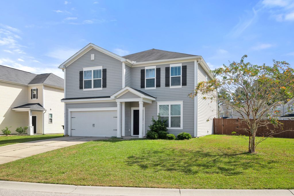 Photo of 416 Forest Hills Road, Summerville, SC 29486 (MLS # 26012514)