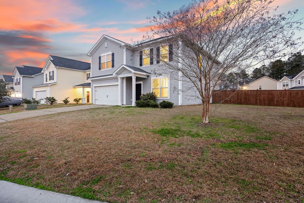 Photo of 416 Forest Hills Road, Summerville, SC 29486 (MLS # 26012514)
