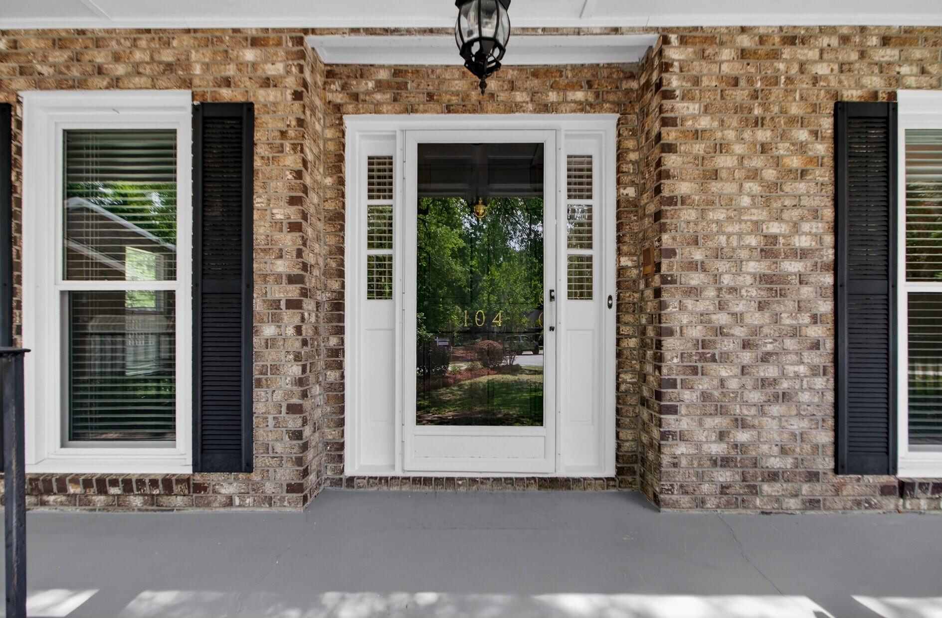 104 Laurens Court