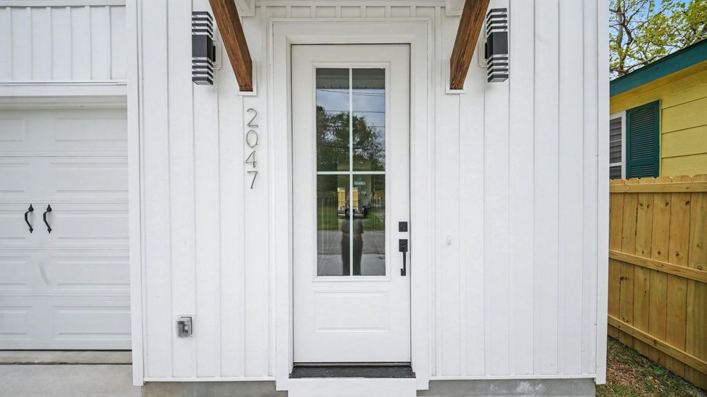 Photo of 2047 Forest Avenue, North Charleston, SC 29405 (MLS # 26008848)