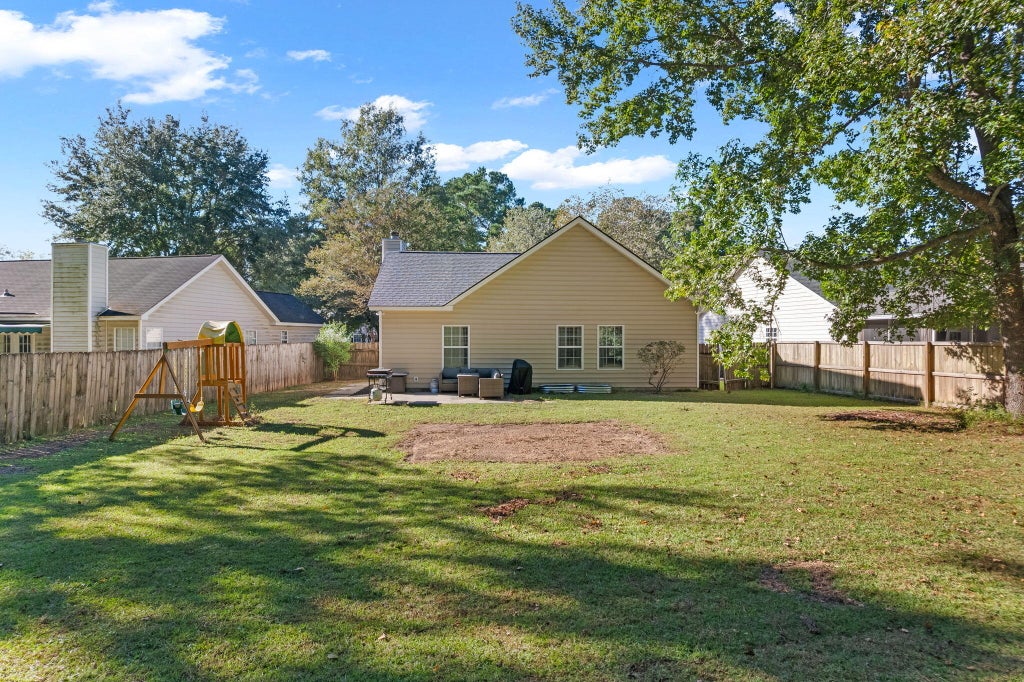 Photo of 1014 Providence Way, Summerville, SC 29483 (MLS # 26028815)