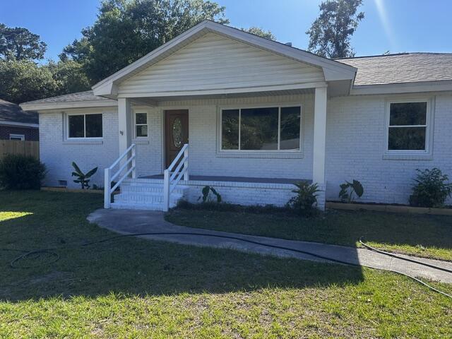 1229 Winston Street