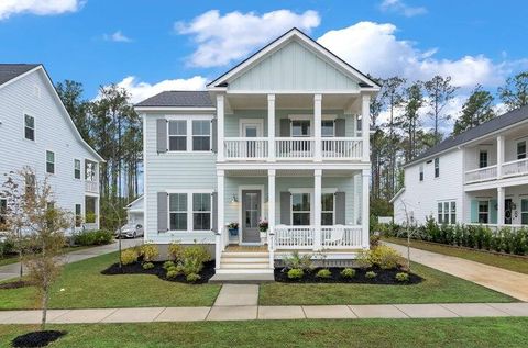 A home in Mount Pleasant