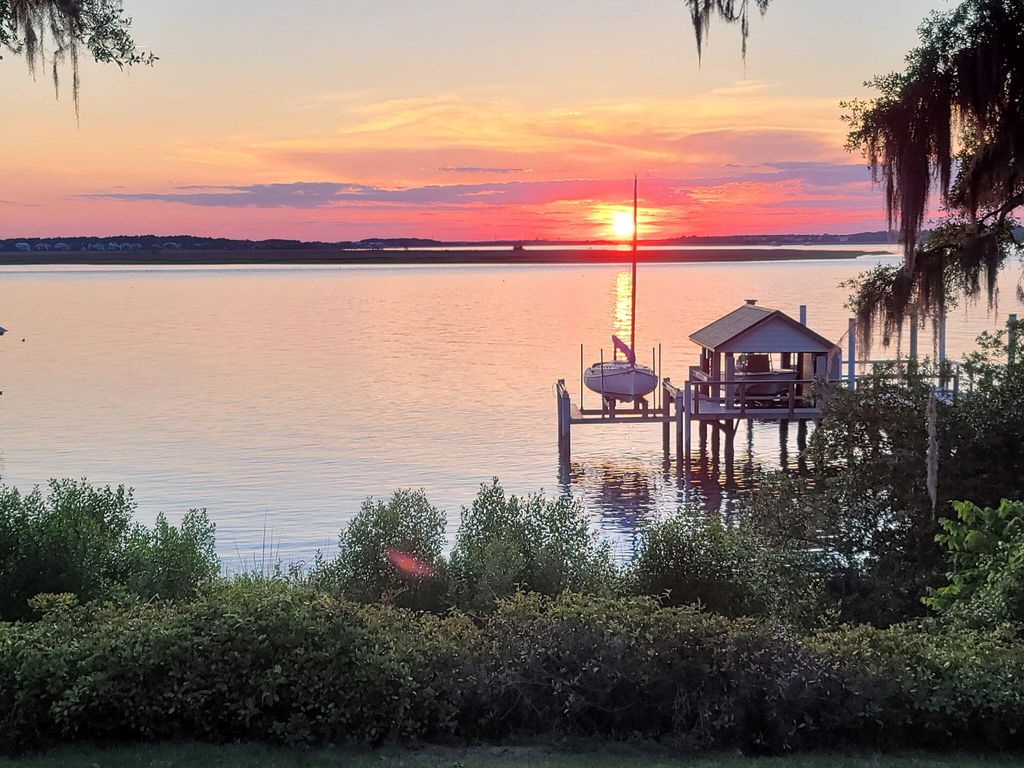 Photo of 173 Stono Drive, Charleston, SC 29412 (MLS # 26009838)
