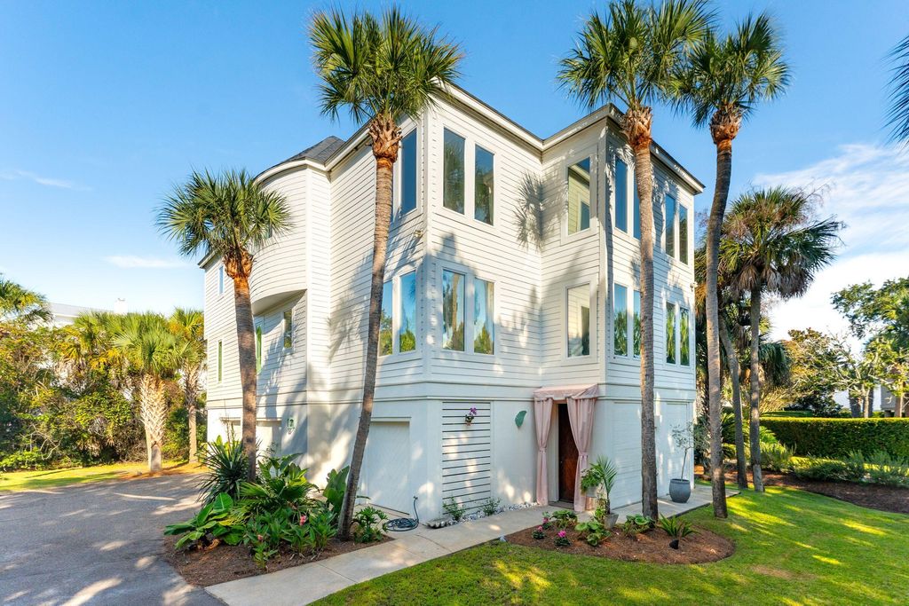 Photo of 23 Fairway Village Lane, Isle of Palms, SC 29451 (MLS # 25026769)