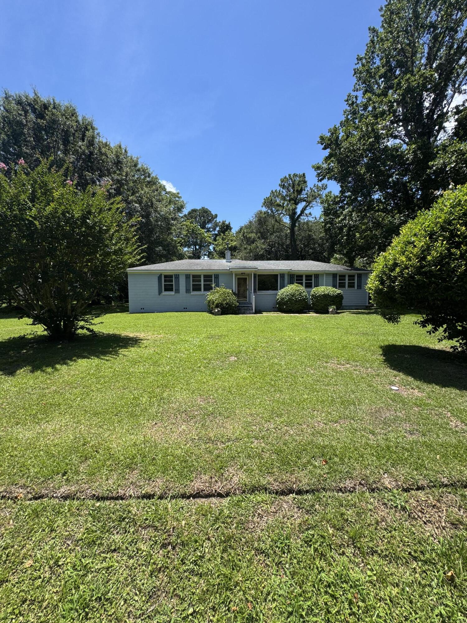 1309 Stone Post Road