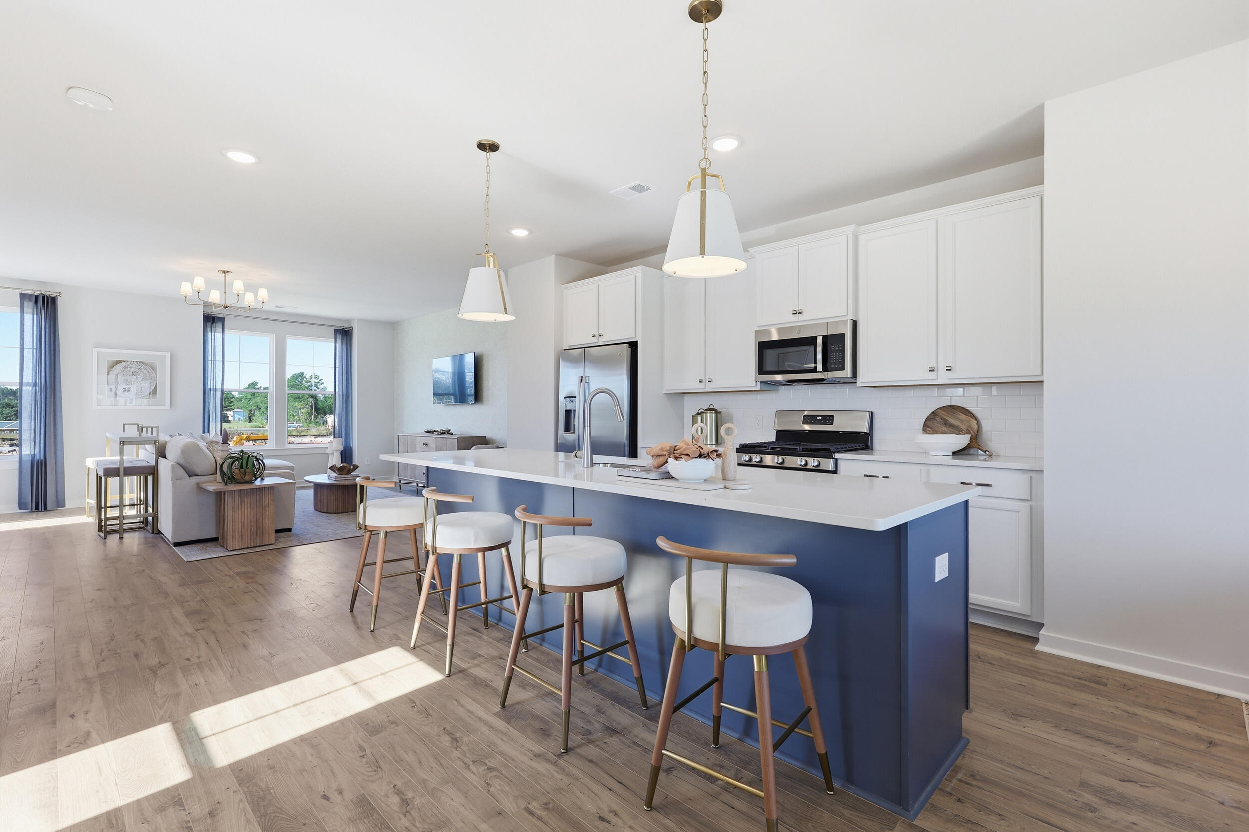 202 Laurelhurst Lane