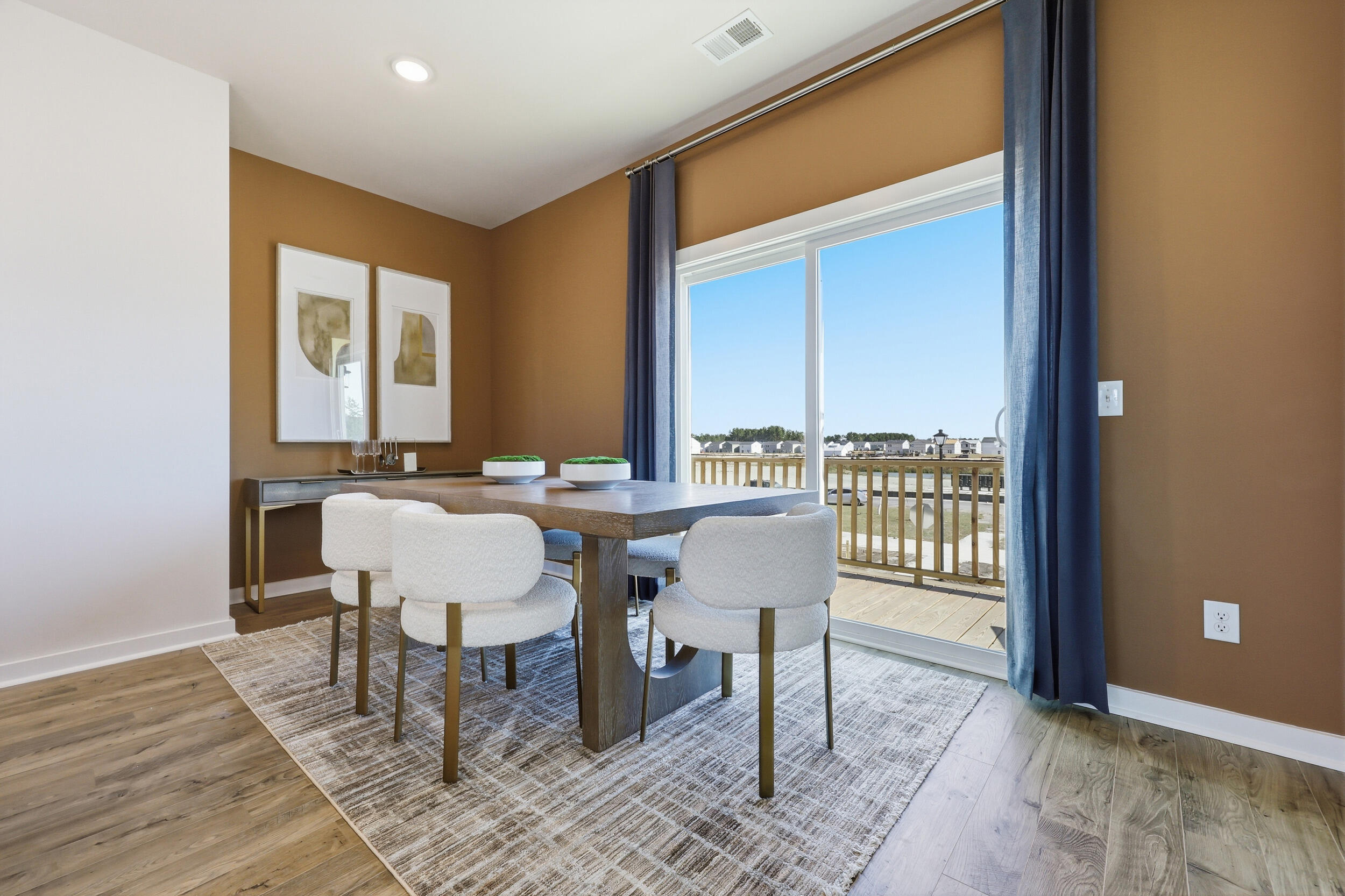 202 Laurelhurst Lane