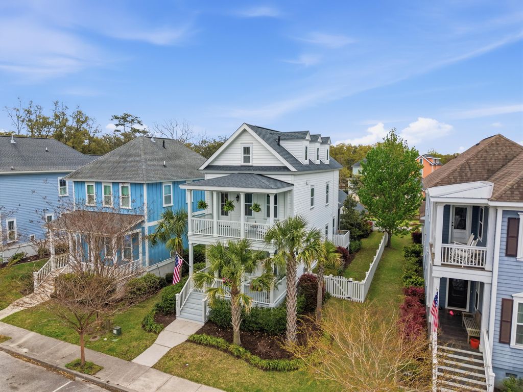 Photo of 1421 Eutaw Battalion Drive, Charleston, SC 29412 (MLS # 26009152)