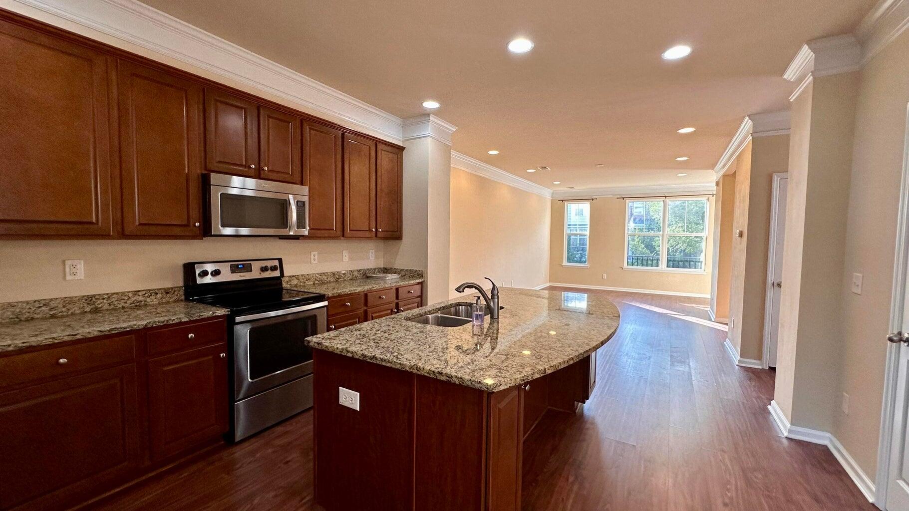 1592 Bluewater Way
