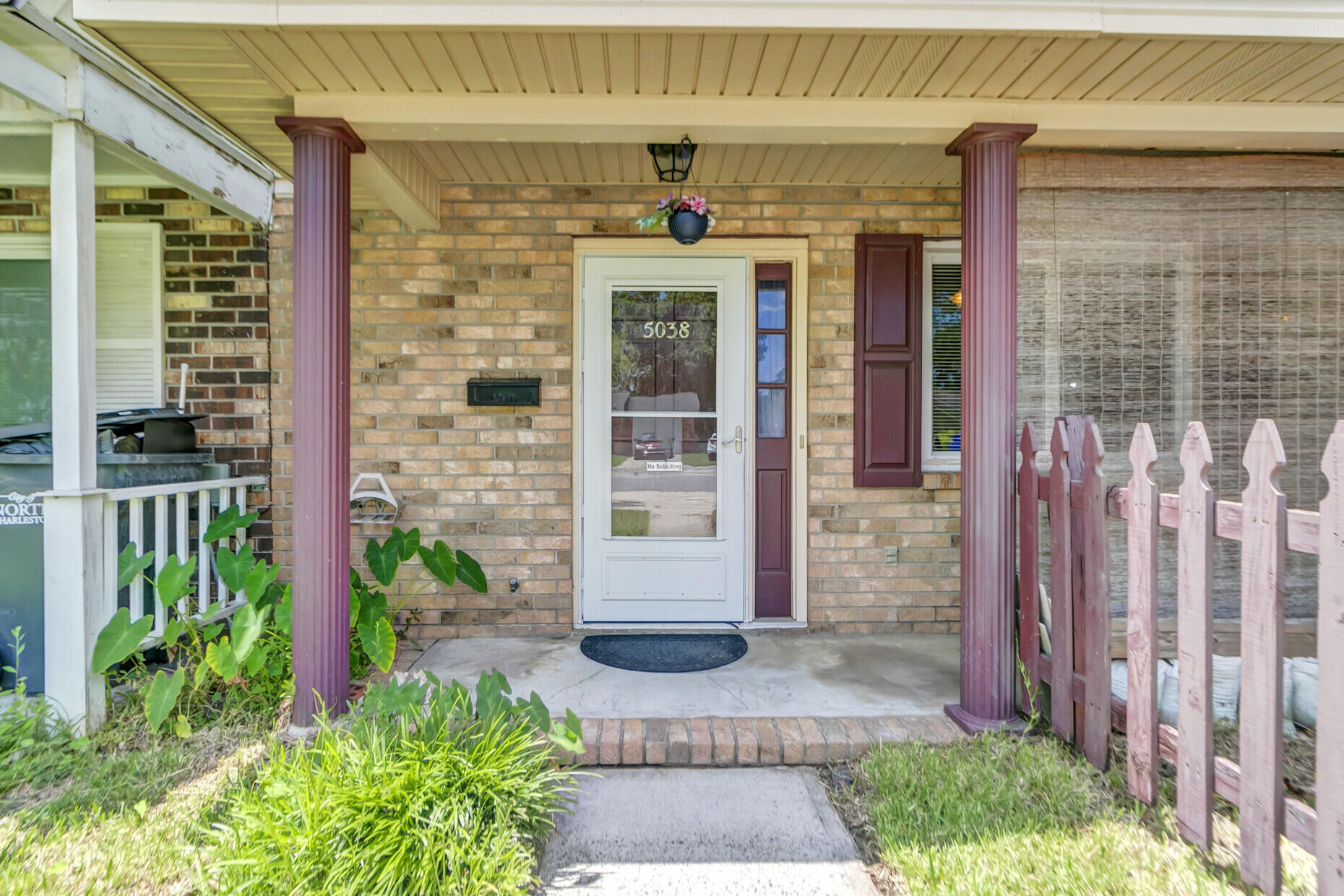 5038 Foxwood Drive