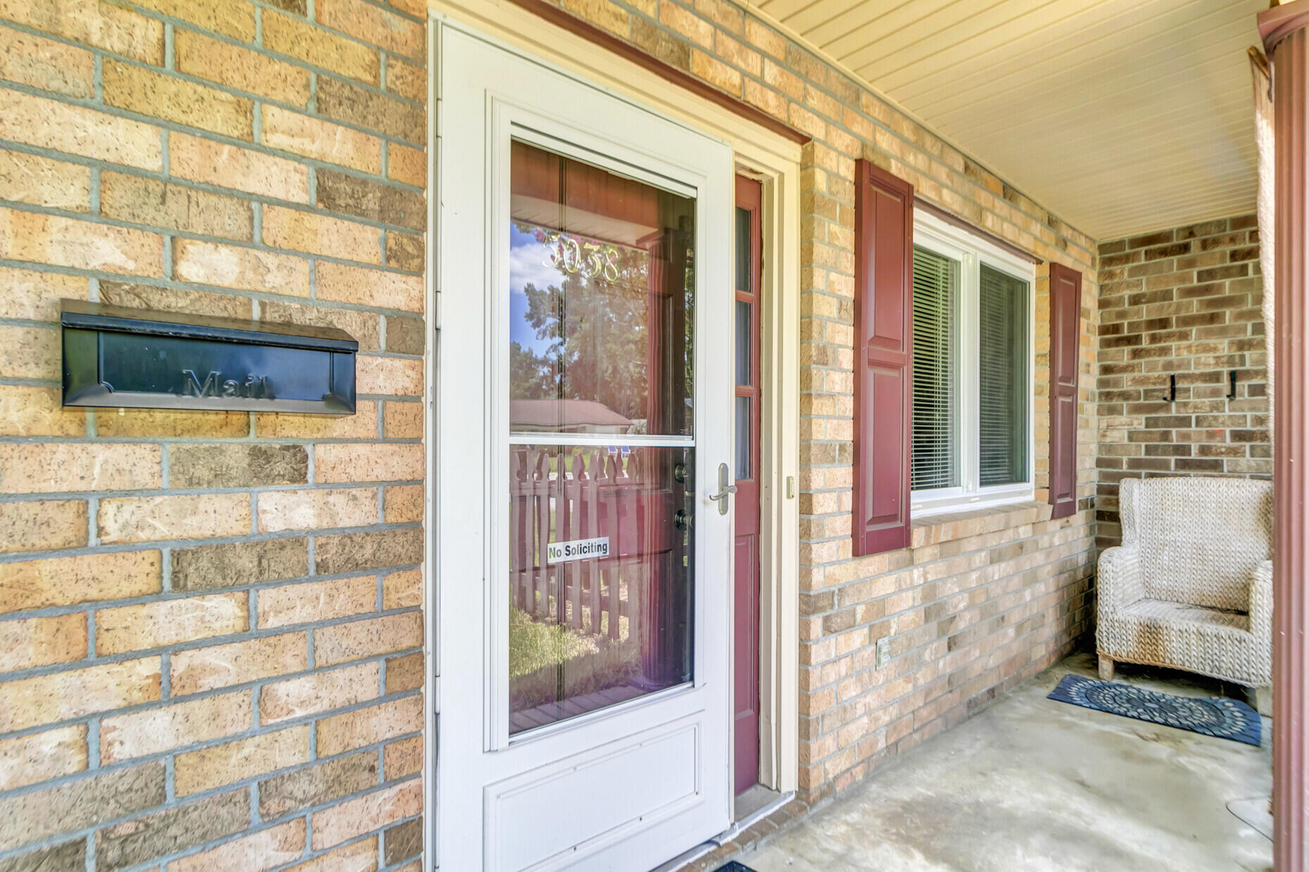 5038 Foxwood Drive