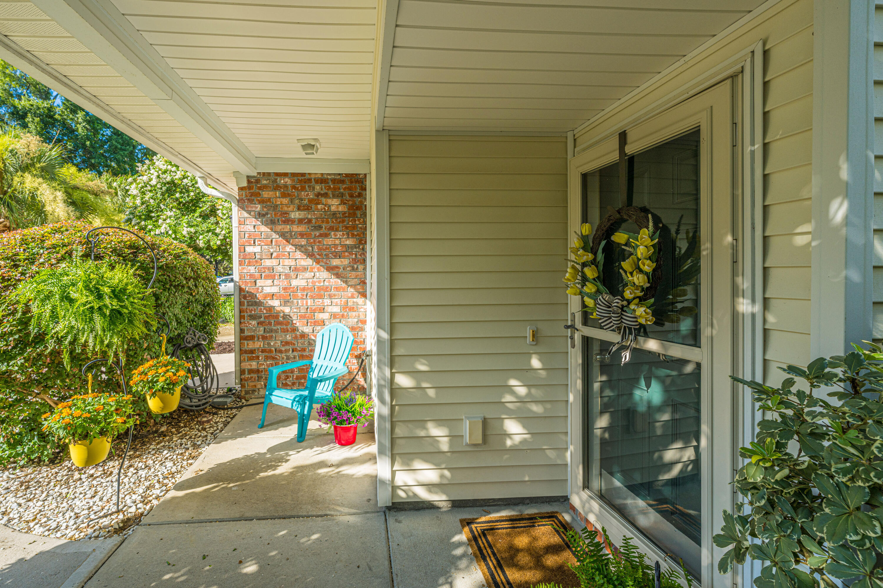 1113 Santa Elena Way