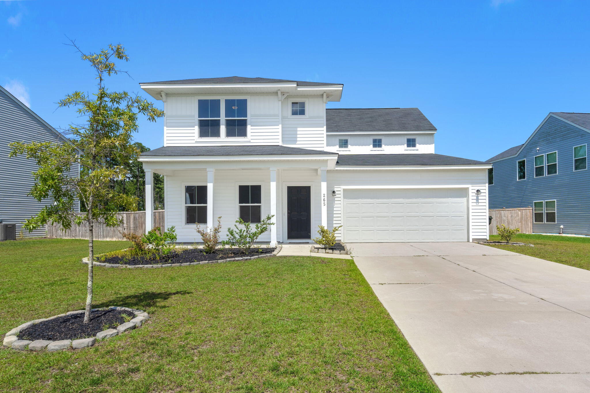 View Summerville, SC 29486 house