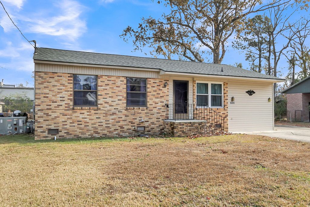 Photo of 7024 E Constellation Drive, North Charleston, SC 29418 (MLS # 25032765)