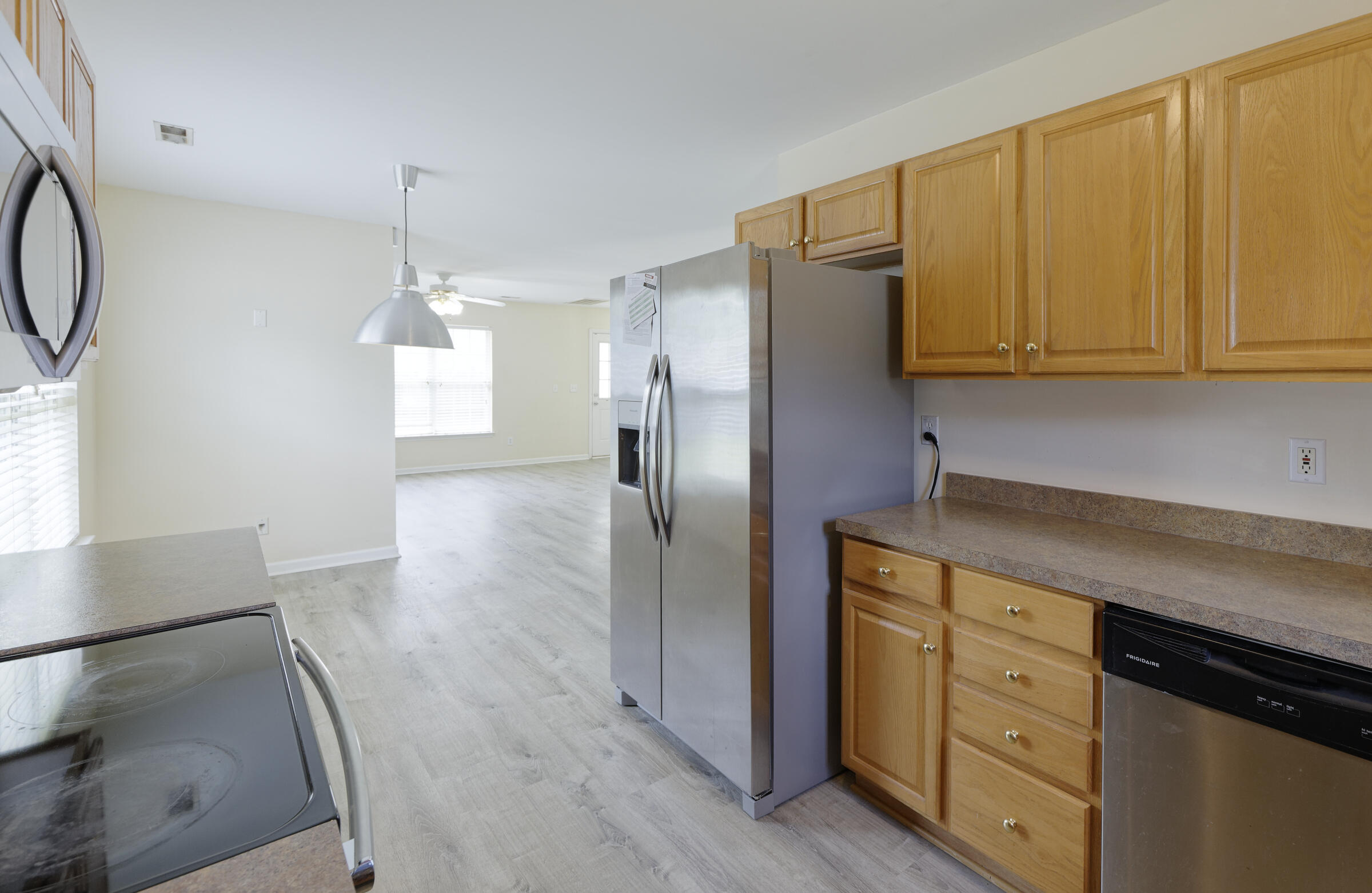 1301 Lantern Road