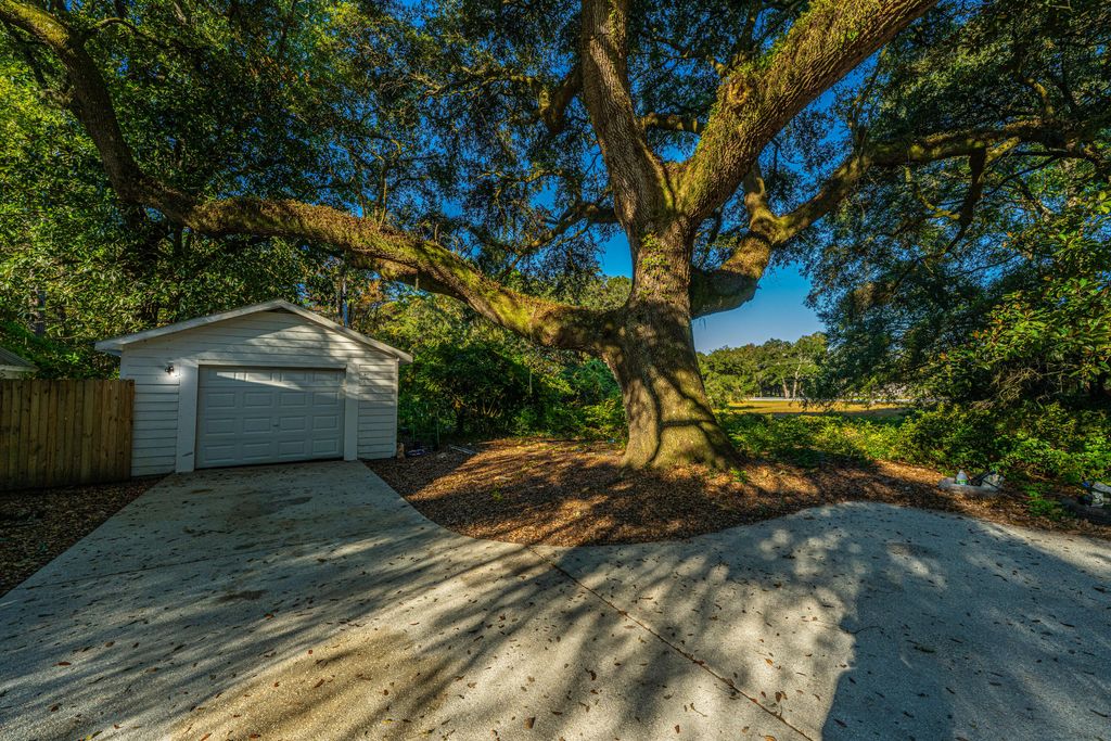 Photo of 1063 S Pinckney Street, McClellanville, SC 29458 (MLS # 25029404)